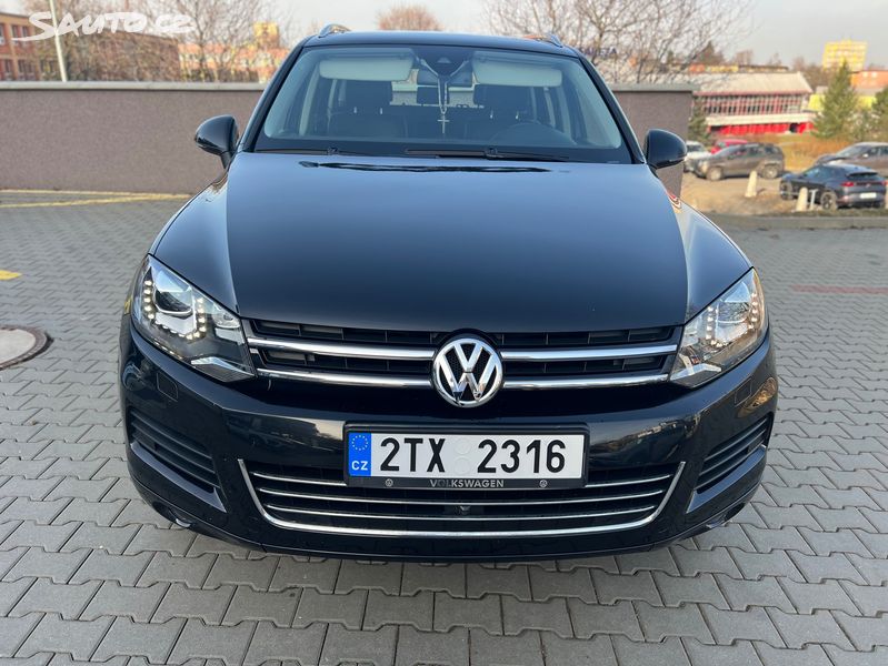 Volkswagen Touareg, 4.2 TDI V8. Ujeto 80.000 km !!